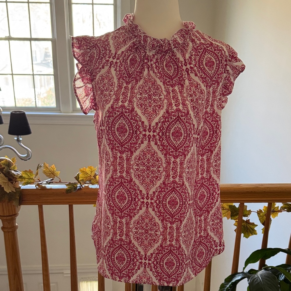 Morgan Taylor Fuchsia combo with White Patterned Blouse